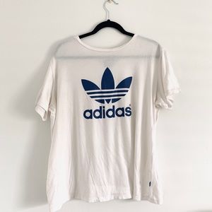Adidas T-shirt